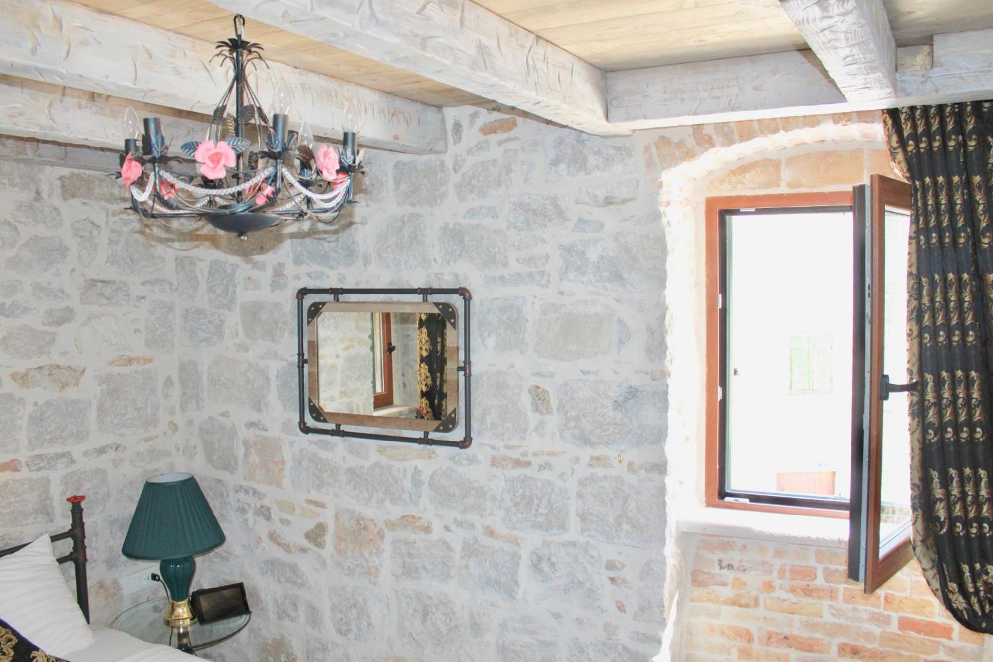 Historic Plaza Varos Split (Adults Only) Kamer foto