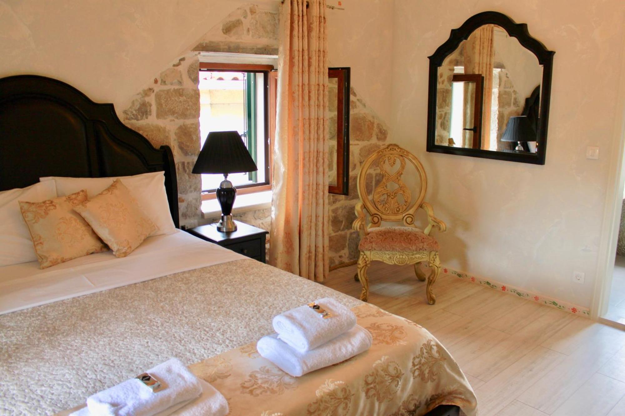 Historic Plaza Varos Split (Adults Only) Kamer foto